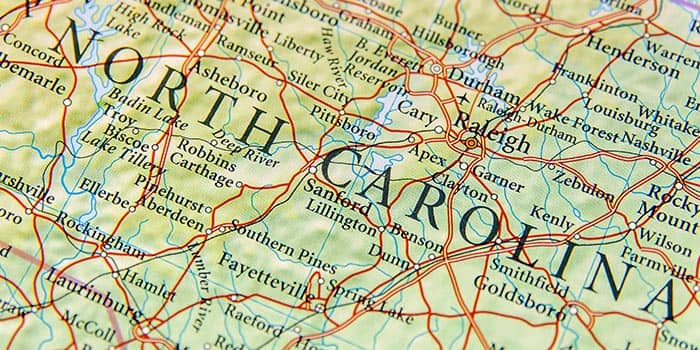 “The translated text:
กฎหมายใหม่ของ North Carolina เน้นห้ามการพนันในกีฬามหา’ลีกของมหา’ลัย”