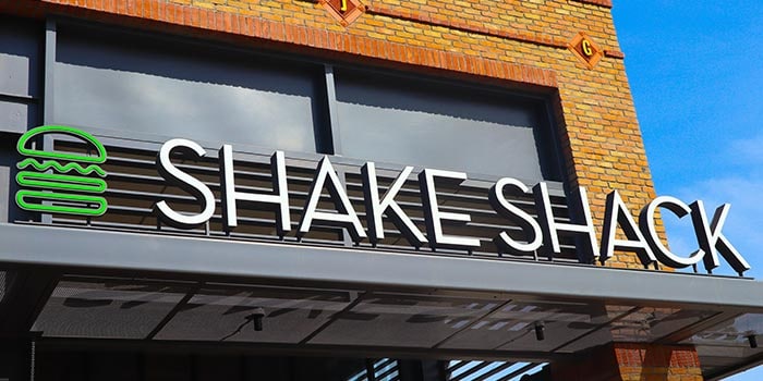 Shake Shack เปิดร้านอาหารใหม่ 10 สาขาที่สถานที่ PENN