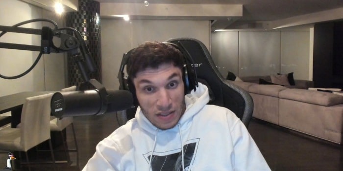 การกลับมาสตรีม Trainwrecks ได้กำหนดไว้แล้ว