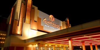 โรงแรม Resorts World Racino ที่ Aqueduct เป็นอันดับหนึ่งในชาติในรายได้จากเกมสล็อตในเดือนพฤษภาคม ทำรายได้รวม 57.5 ล้านเหรียญ