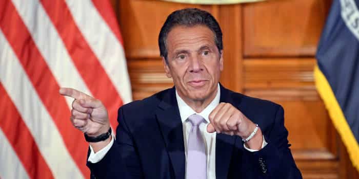 Cuomo นำทัพในการเดิมพันเลือกตั้งเมียอร์นิวยอร์ก เมื่อ Mamdani เพิ่มความน่าสนใจ
